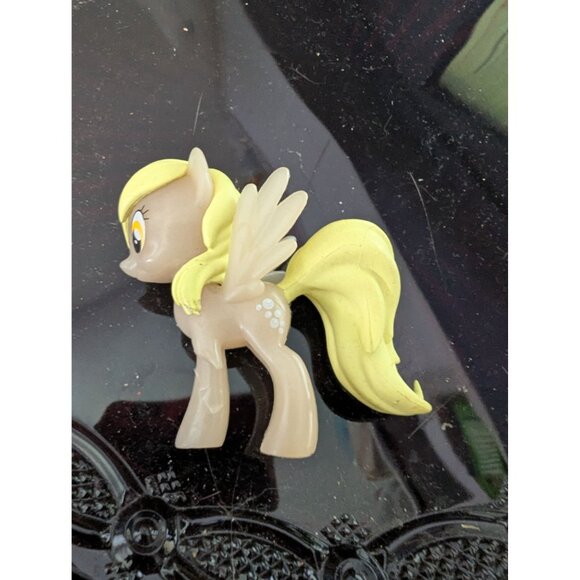 Funko My Little Pony Derpy Glow In The Dark Figurine - Picture 3 of 3